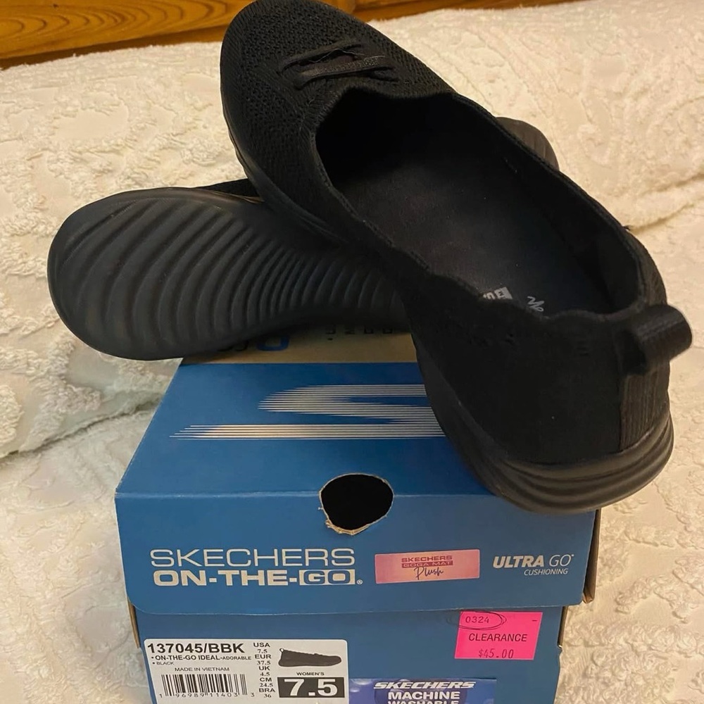 Skechers Women's Black Slip-On Shoes